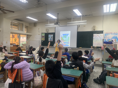 114年12月16日東門國小志工媽媽說稅趣租稅宣導活動