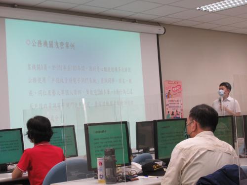 111年度第2次志工稅務講習暨座談會