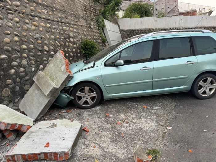 車輛因地震損壞